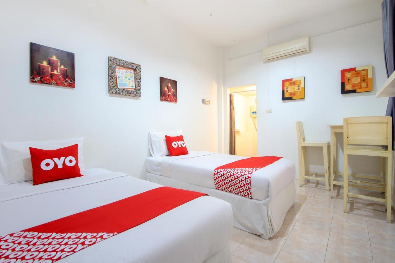 Oyo 1054 Phuket Backpacker Hostel Kültér fotó