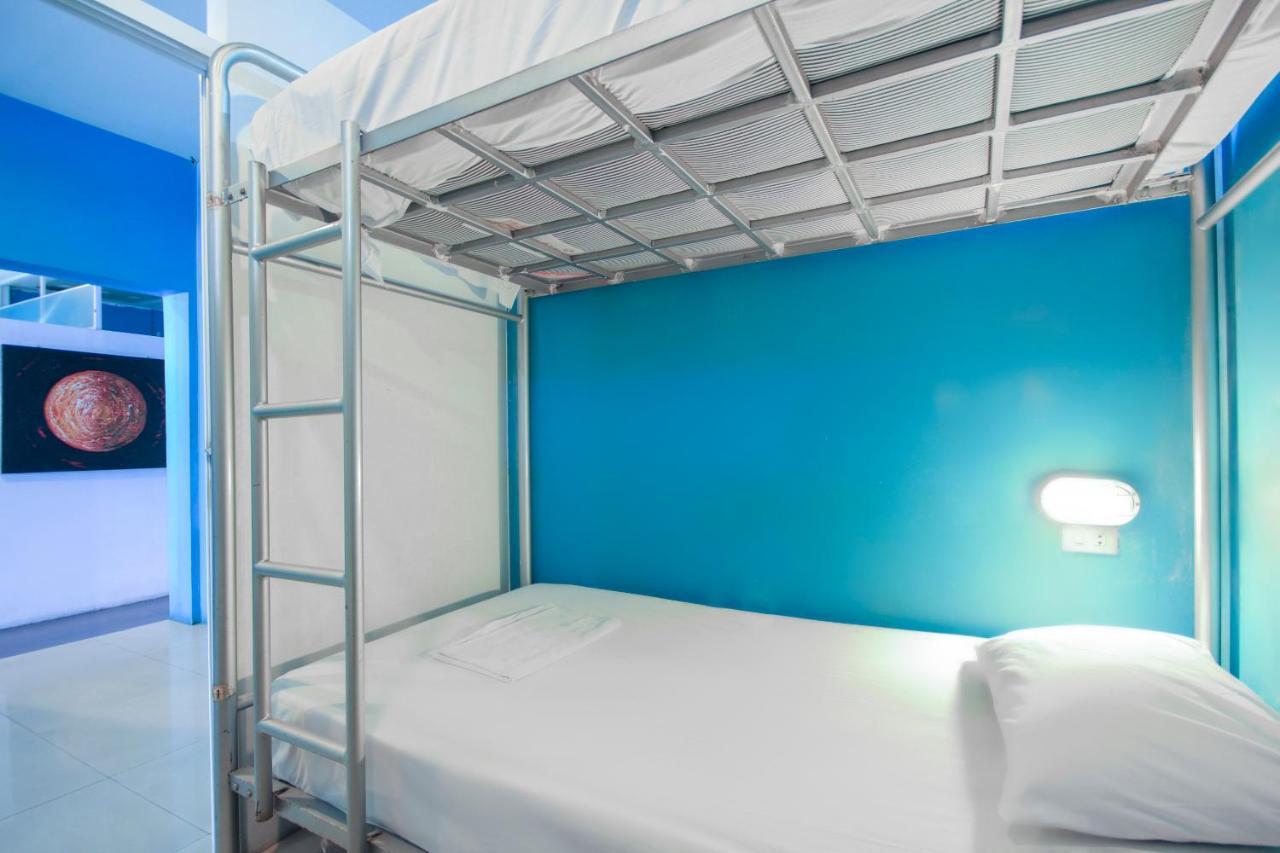 Oyo 1054 Phuket Backpacker Hostel Kültér fotó