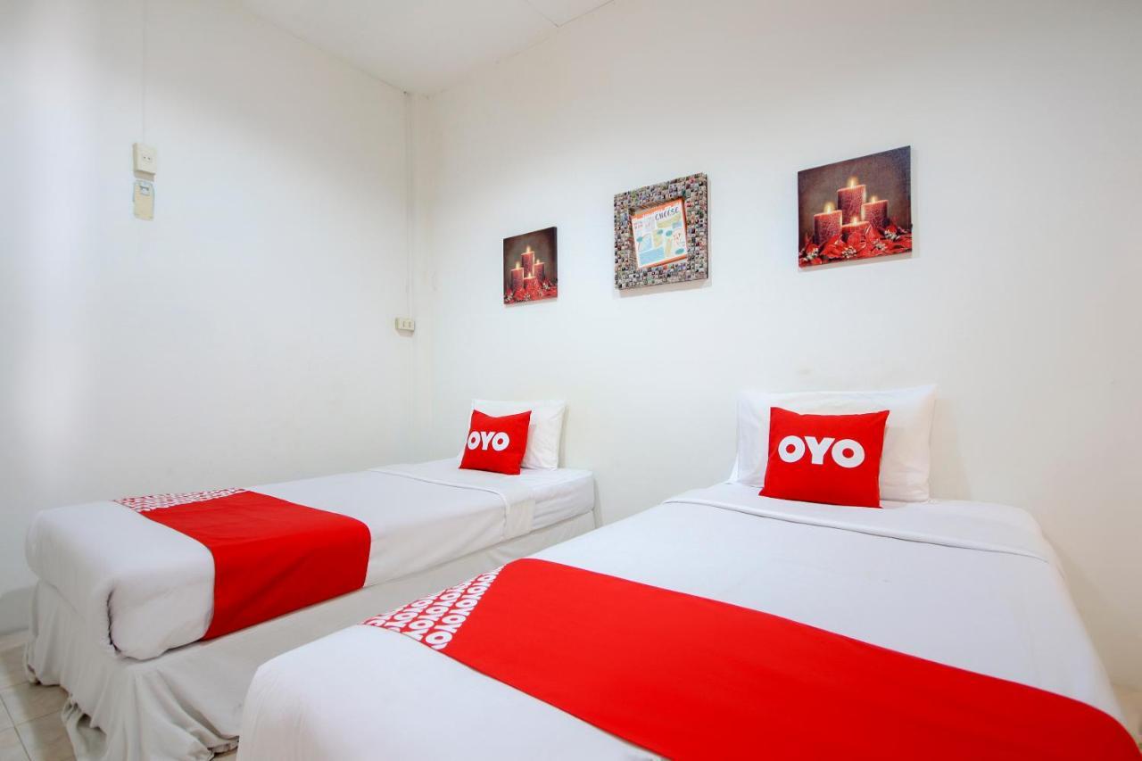 Oyo 1054 Phuket Backpacker Hostel Kültér fotó