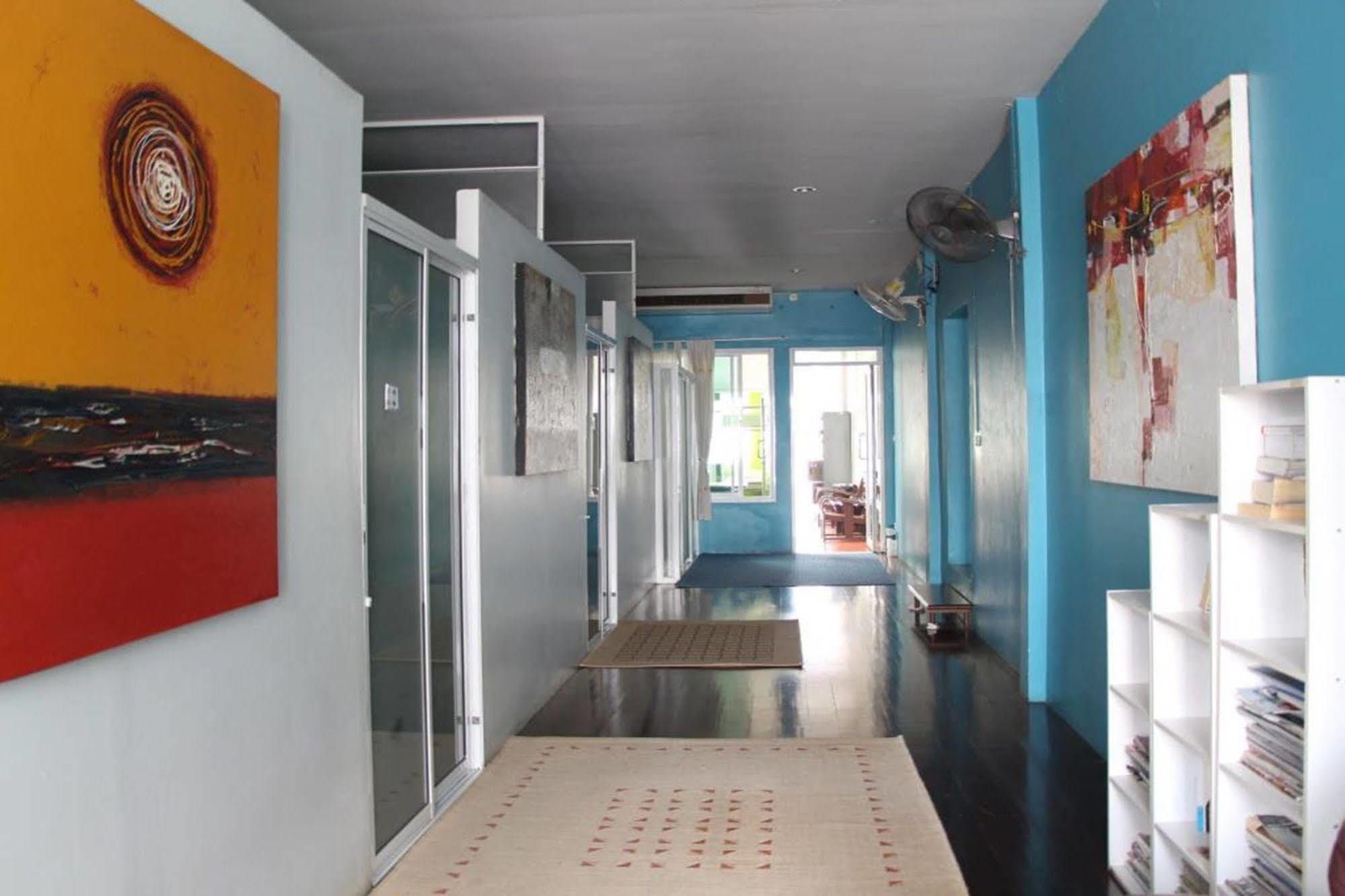 Oyo 1054 Phuket Backpacker Hostel Kültér fotó